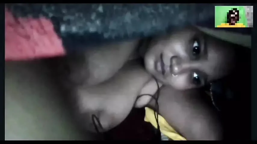 Very cute Indian housewife and sexy clip and give