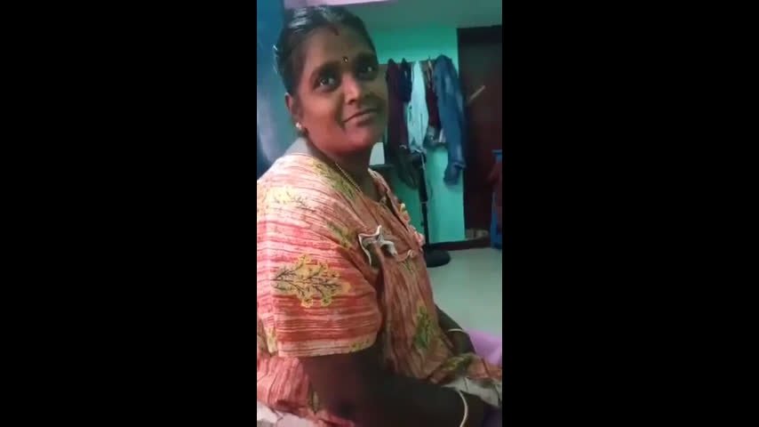 Mature bhabhi boobs pressed by devar