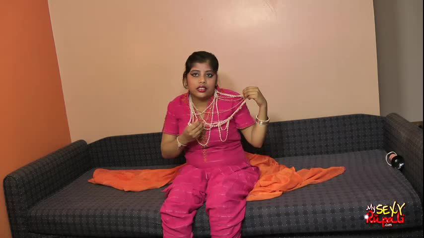 hot amateur rupali bhabhi in jaipuri suit
