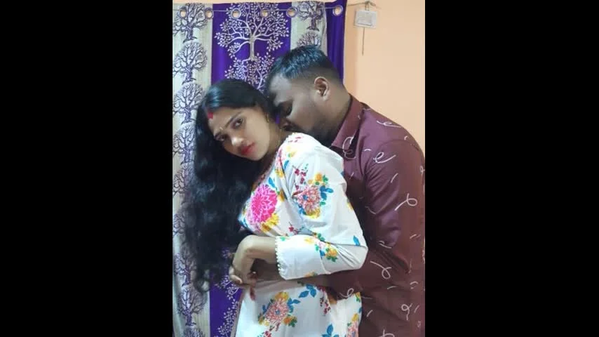 Sexy and Horny Sona BHabhi Fucking like First time Sex with College Friend