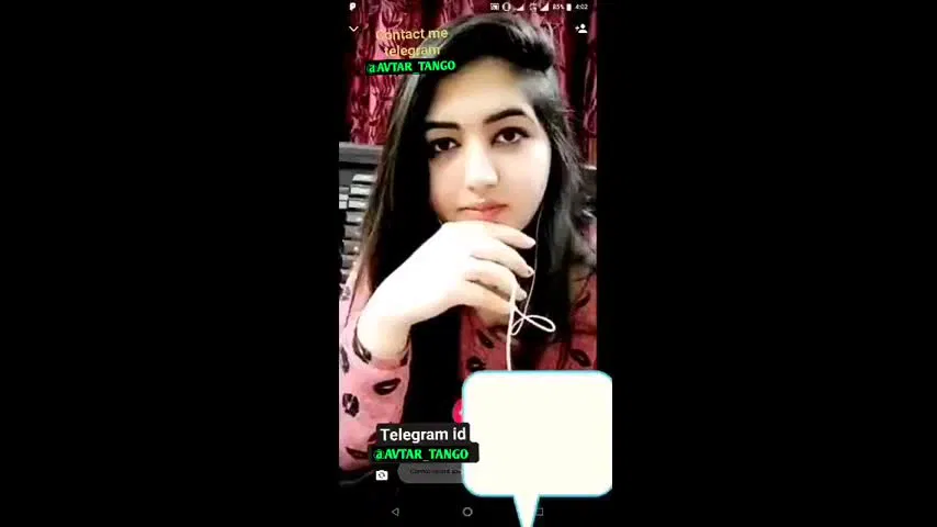 Cute show boobs Chamet