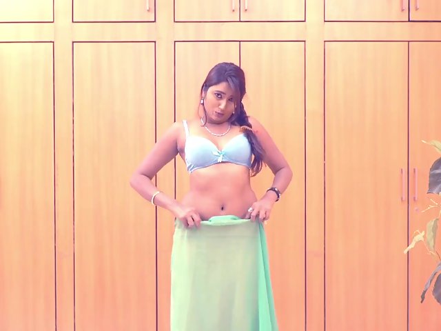 Horny Swathi Naidu Nude CatWalk Strip Naked