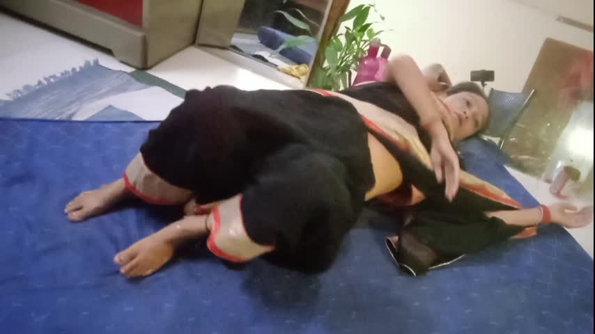 Fuck her sister in law hard core sex tiny pussy ,hot boobs,nippal,hard cock,dic