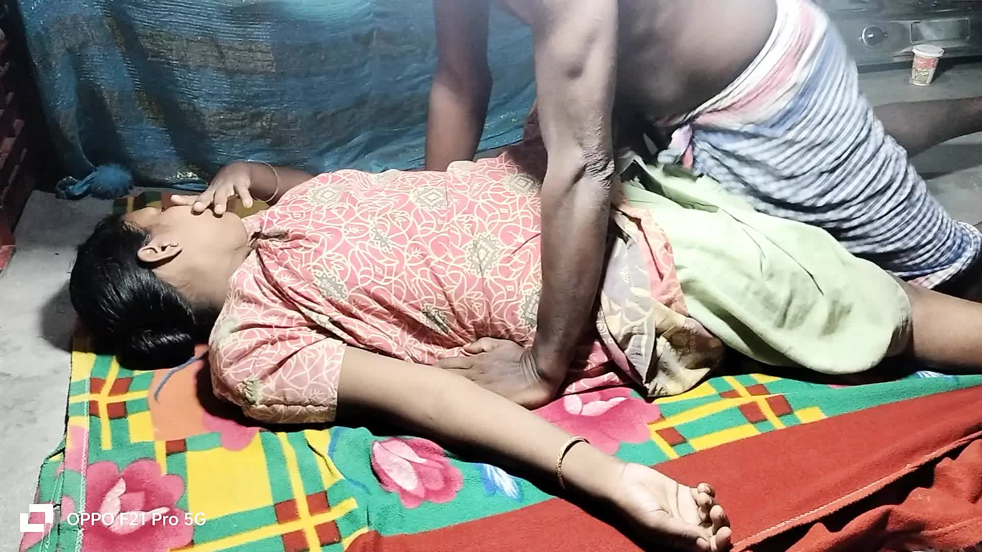 Deshi bhabhi newly fucking start