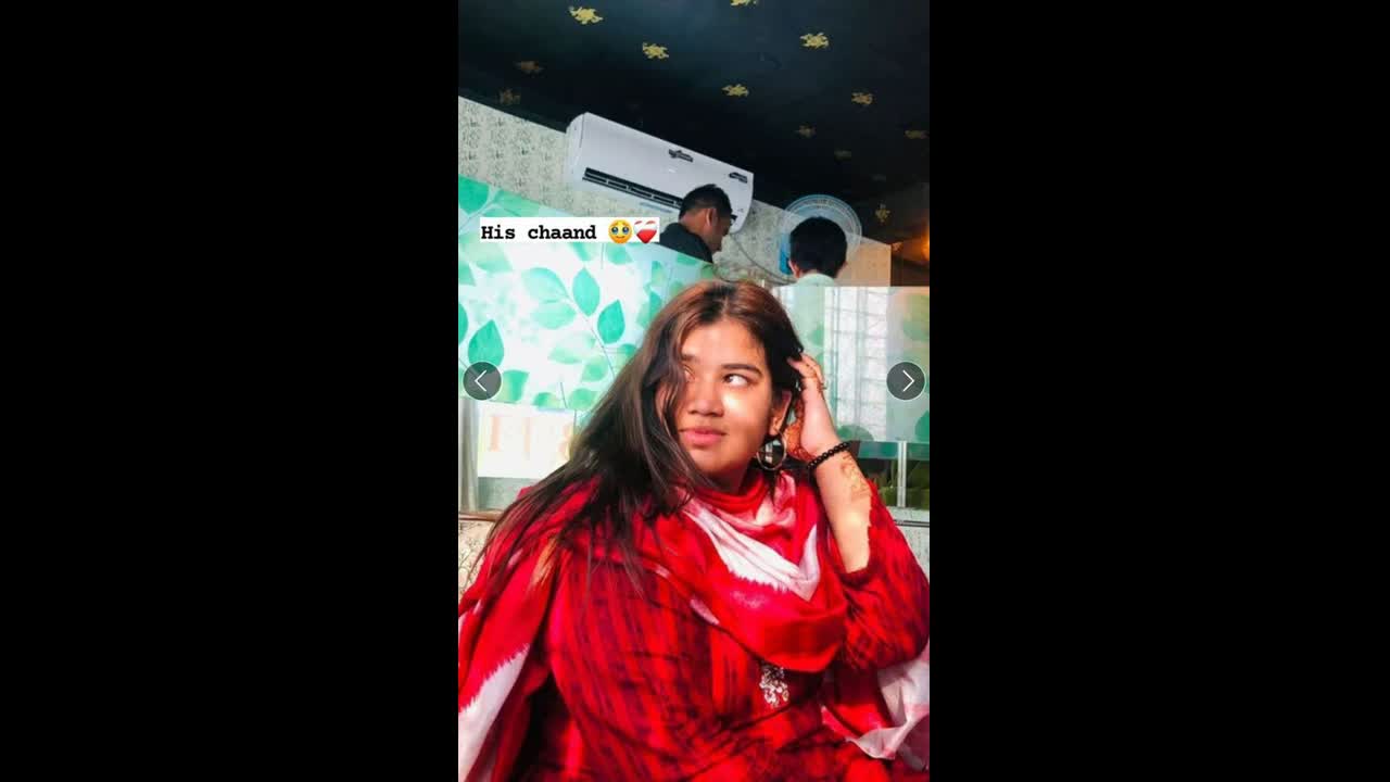 Horny Chubby GF Fingering More Clip