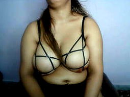 Hotti Desi Babe Webcam Show