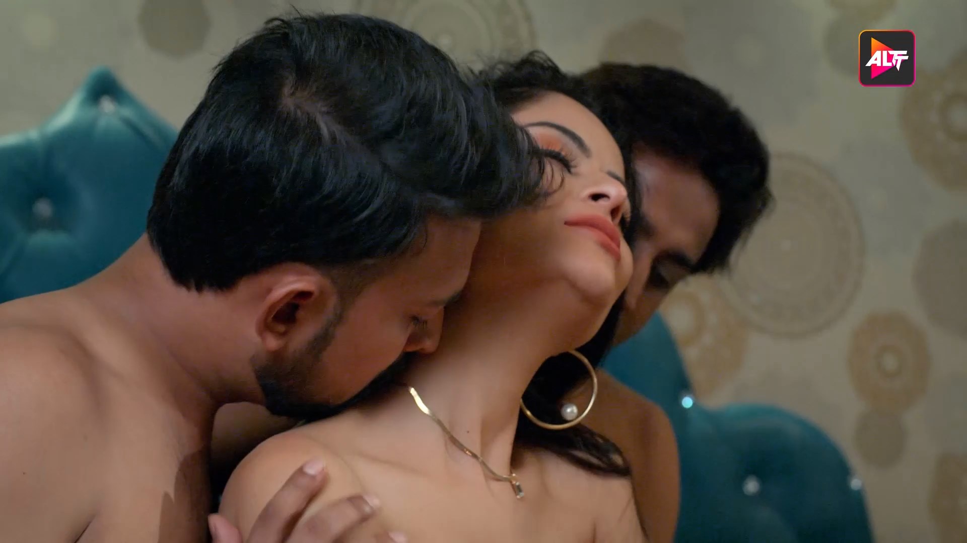 Crimes and Confessions 2023 S02 Ep07 Altbalaji Hindi Hot Web Series