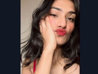 Sexy Slim Horny Gf Fingering