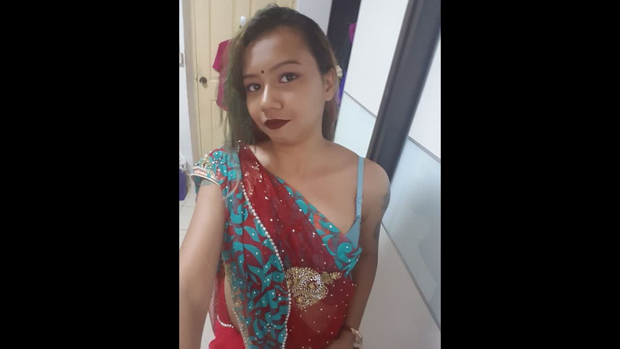 Beautiful Tattoo Tamil Wife Homemade showing boobs, fingering,bathing, exercise, pillow humping Full