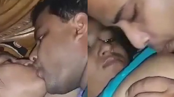 Boobs chuste hue chod diya devar ne bhabhi ko