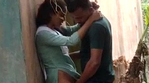 College girl ki outdoor chudai ki leaked mms