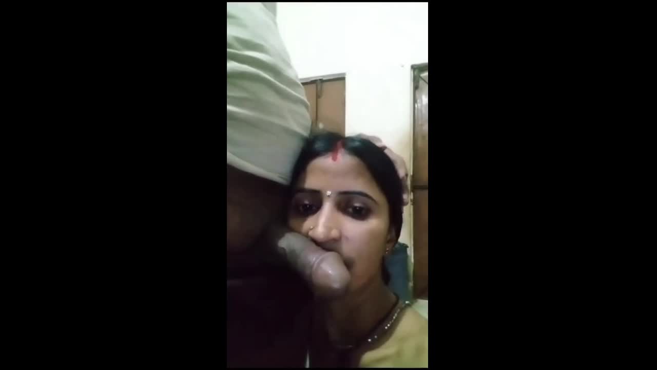 Village Bhabi Getting Boobs Pressed & Sucking Cock