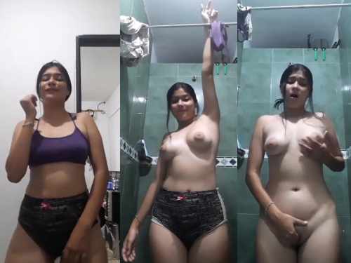 Desi Cute Girl Fingering in bathroom