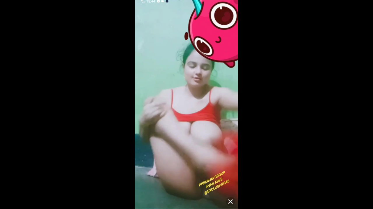 Mita XX from Bangladesh, Milking Uneven Boobs & Masturbating with Bottle on Chamet Live ~ with FACE – Lulustream