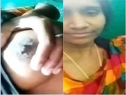 Telugu Married Girl Shows Her Boobs