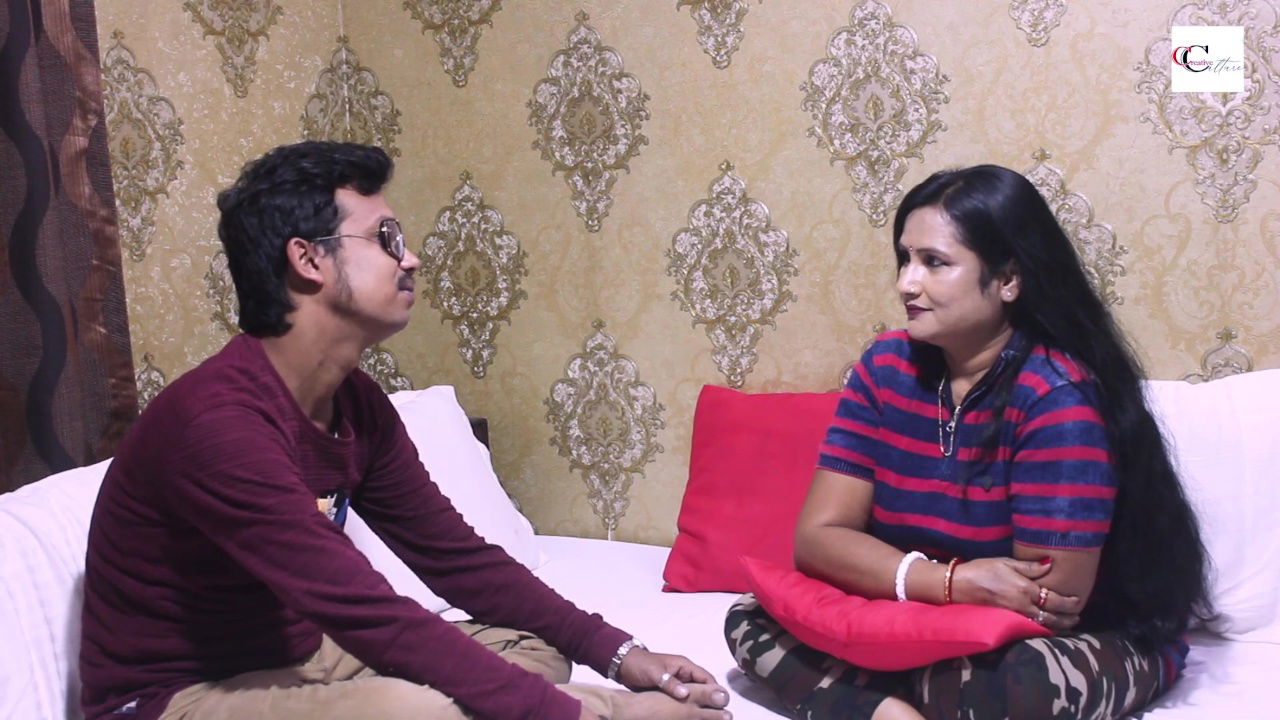 Naughty Bhabhi enjoyed her devar while her husband was out of the house fuck hardly