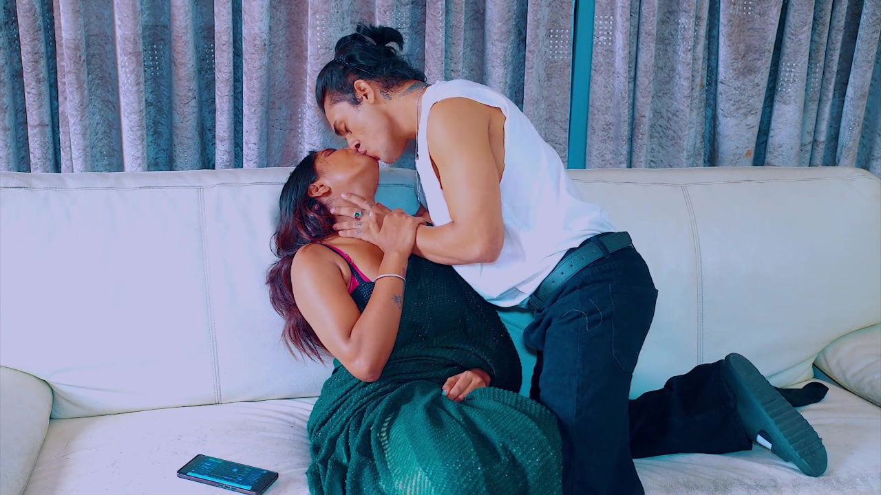 Big boobs milky Bhabhi enjoyed hardcore sex with her devar