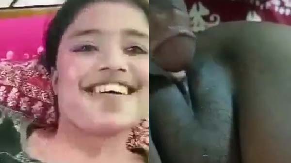 Cousin sister muskurati hui chud gayi