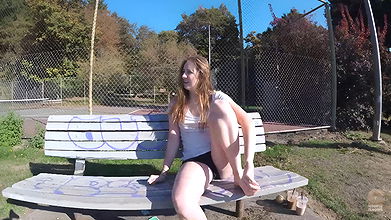 eCoupleThatShows Flashing and Peeing in Public Park